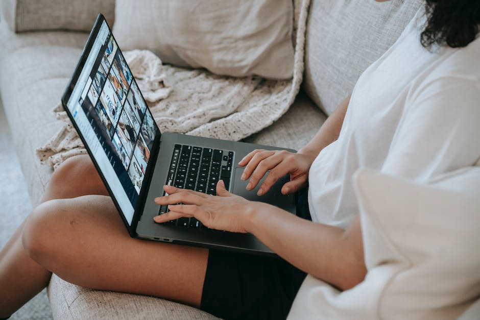 Accessing the Digital World: Get a Free Laptop from the Government
