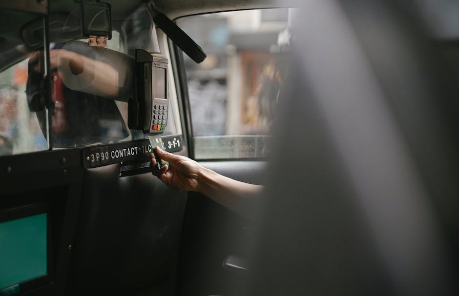 Driving Independence: Grants for Single Mothers to Buy a Car